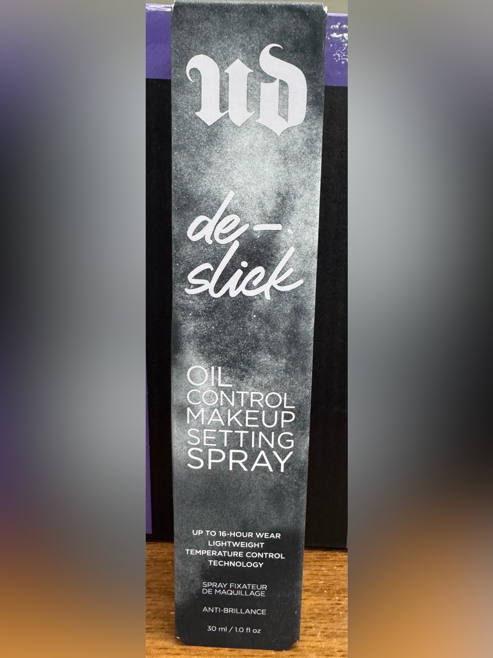 Urban Decay De-Slick Makeup Setting Spray — Black & White